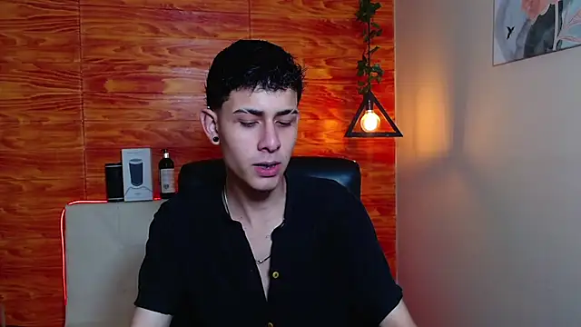 Bastiaan 28 online show from January 24, 2025, 3:54 am