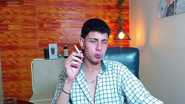 Bastiaan 28 online show from January 25, 2025, 8:00 am