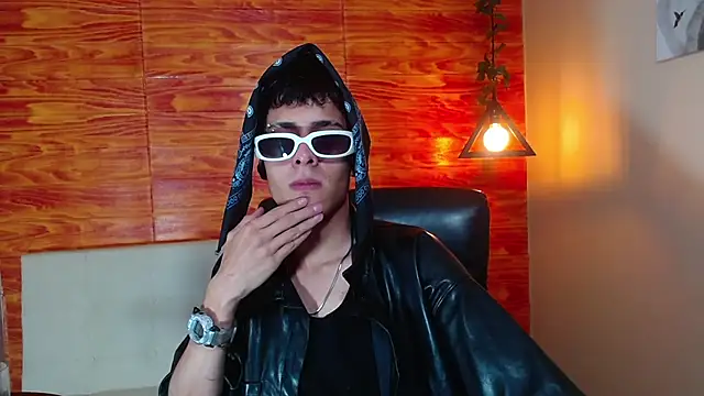 Bastiaan 28 online show from February 17, 2025, 3:15 am