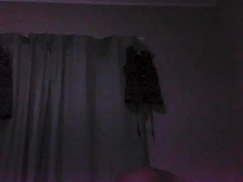 Snapshot of YIKHOKONK chatting on May 26, 2026, 8:27 pm YIKHOKONK online show from May 26, 2026, 8:27 pm