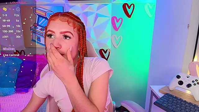 AdelaineBest online show from February 11, 2026, 9:31 pm