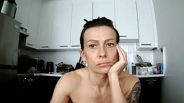 anechka1 online show from July 6, 2026, 8:11 pm