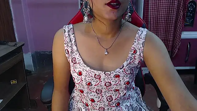 Snapshot of Angel_Alison_ chatting on December 21, 2024, 6:12 pm Angel Alison online show from December 21, 2024, 6:12 pm