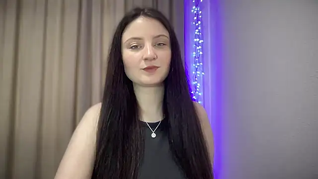 Snapshot of LocaAlis chatting on February 5, 2025, 11:23 am LocaAlis online show from February 5, 2025, 11:23 am