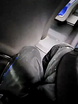 0815lukas2024 online show from January 28, 2025, 7:32 pm