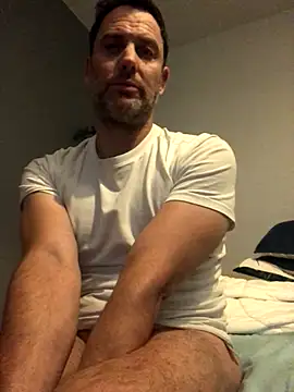 Snapshot of Romain69- chatting on October 6, 2025, 3:04 am Romain69- online show from October 6, 2025, 3:04 am