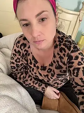 MilfyMrsRobinson online show from January 21, 2025, 3:10 pm