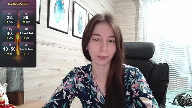 Wowpornoo online show from September 26, 2025, 7:01 am