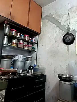 Love Jenny online show from November 18, 2025, 5:34 am