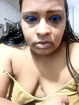 Snapshot of Love_Jenny chatting on February 10, 2026, 7:34 am Love Jenny online show from February 10, 2026, 7:34 am