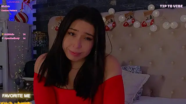 Snapshot of KimArts chatting on December 26, 2024, 1:40 am KimArts online show from December 26, 2024, 1:40 am