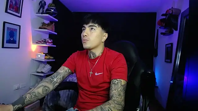 Snapshot of jung_dragon chatting on October 22, 2025, 5:41 am jung dragon online show from October 22, 2025, 5:41 am