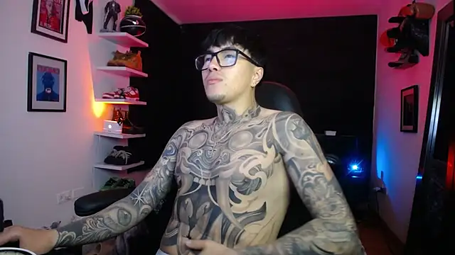 jung dragon online show from November 6, 2025, 12:39 pm