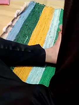 myhot1551 online show from December 1, 2025, 1:21 am