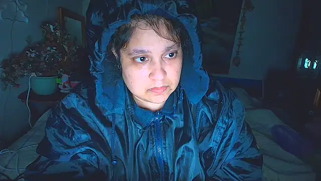 Snapshot of MelanieFawker chatting on December 23, 2024, 3:07 am MelanieFawker online show from December 23, 2024, 3:07 am