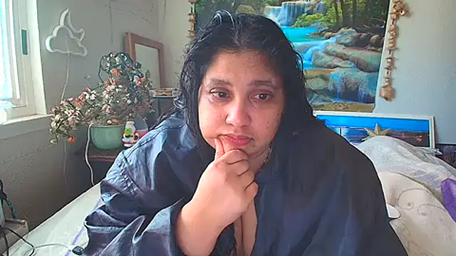 Snapshot of MelanieFawker chatting on January 2, 2025, 6:56 pm MelanieFawker online show from January 2, 2025, 6:56 pm