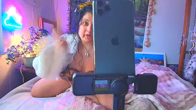 Snapshot of MelanieFawker chatting on January 8, 2025, 6:41 pm MelanieFawker online show from January 8, 2025, 6:41 pm