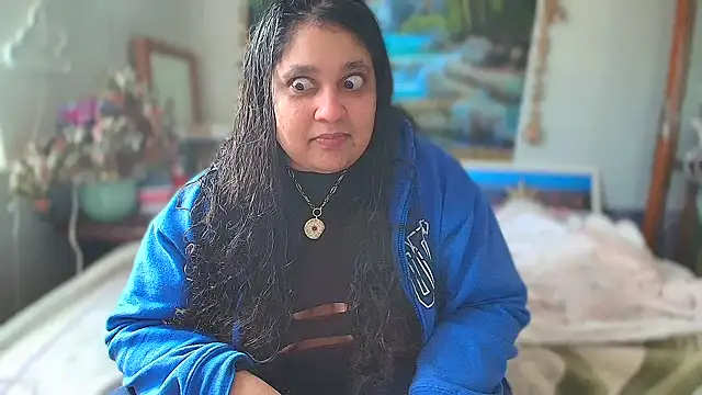 Snapshot of MelanieFawker chatting on January 12, 2025, 5:44 pm MelanieFawker online show from January 12, 2025, 5:44 pm