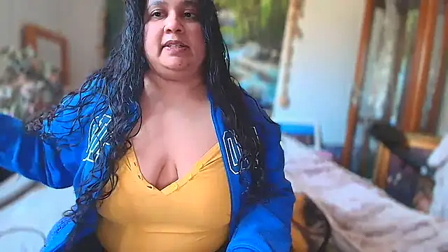 Snapshot of MelanieFawker chatting on January 21, 2025, 9:04 pm MelanieFawker online show from January 21, 2025, 9:04 pm