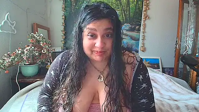 Snapshot of MelanieFawker chatting on February 18, 2025, 6:26 pm MelanieFawker online show from February 18, 2025, 6:26 pm