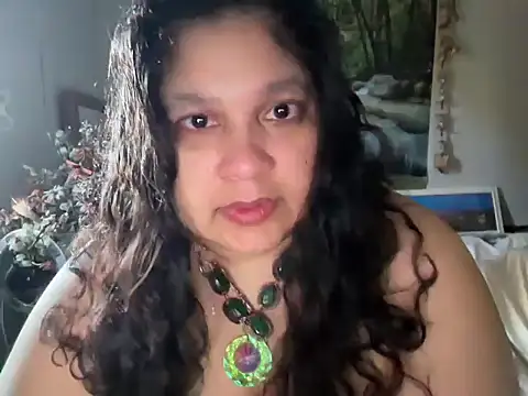 MelanieFawker online show from May 5, 2026, 12:40 am