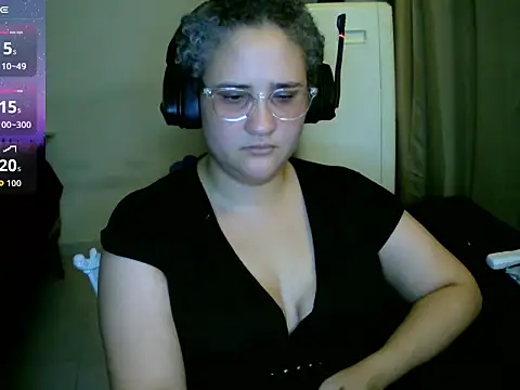 lolalicious 758 online show from September 12, 2025, 12:22 am
