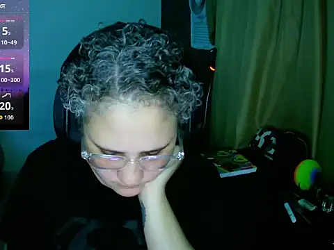 Snapshot of lolalicious_758 chatting on October 11, 2025, 2:00 am lolalicious 758 online show from October 11, 2025, 2:00 am