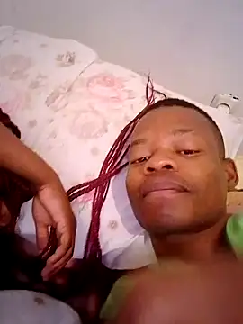 Snapshot of Diabinho-Moz chatting on October 11, 2025, 4:33 am Diabinho-Moz online show from October 11, 2025, 4:33 am