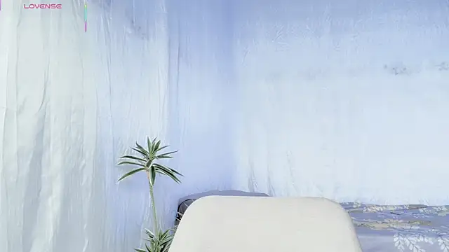 I Am Boo online show from May 3, 2026, 4:29 am