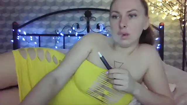  Leslyy Solo 1 online show from January 30, 2025, 12:06 pm