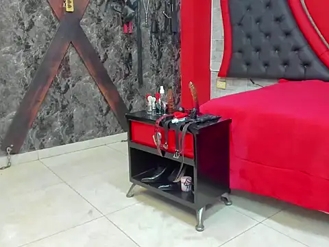 JAYLEN BDSM online show from April 30, 2026, 12:44 pm