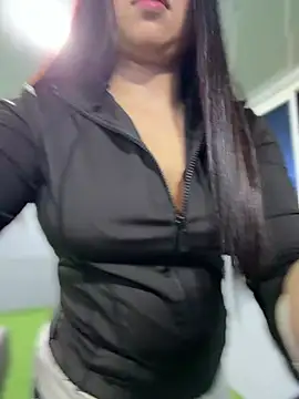 Snapshot of VAL_PRINCESS chatting on August 7, 2026, 12:12 am VAL PRINCESS online show from August 7, 2026, 12:12 am