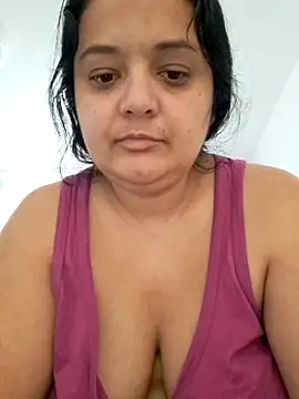 Snapshot of sarahhh1987 chatting on November 13, 2025, 6:23 am sarahhh1987 online show from November 13, 2025, 6:23 am