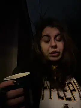 Snapshot of holyeroticss chatting on January 6, 2025, 3:42 am holyeroticss online show from January 6, 2025, 3:42 am