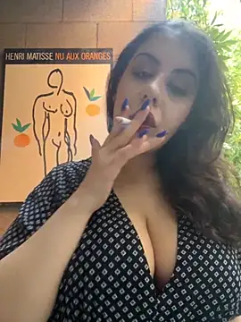 Snapshot of holyeroticss chatting on September 19, 2025, 9:26 pm holyeroticss online show from September 19, 2025, 9:26 pm