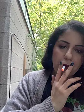 Snapshot of holyeroticss chatting on October 16, 2025, 10:00 pm holyeroticss online show from October 16, 2025, 10:00 pm