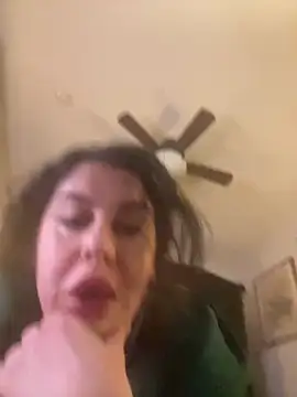 holyeroticss online show from February 21, 2026, 4:02 am