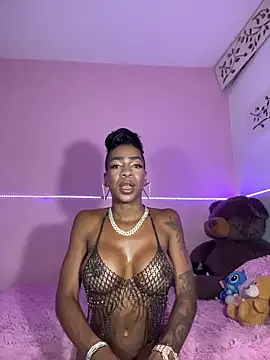 Canndy88htxx online show from May 16, 2026, 2:41 am