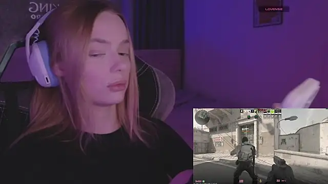  MayShy  online show from September 12, 2025, 6:52 pm