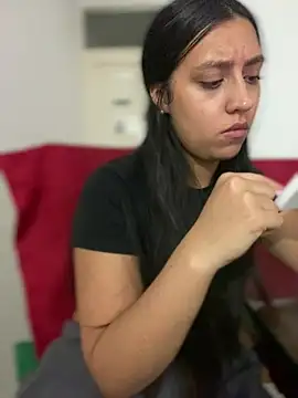 Snapshot of Salome_golvert chatting on December 7, 2024, 1:25 am Salome golvert online show from December 7, 2024, 1:25 am