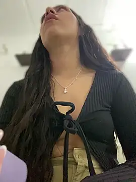 Snapshot of Salome_golvert chatting on January 20, 2025, 11:10 pm Salome golvert online show from January 20, 2025, 11:10 pm