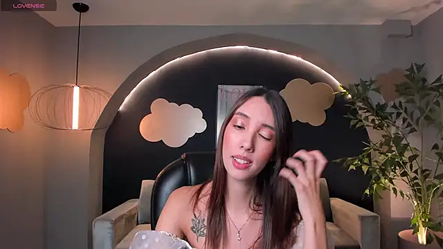 AnaisNin online show from January 2, 2025, 12:03 pm