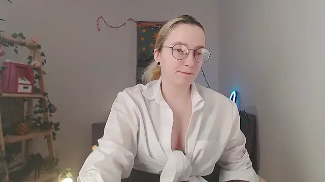 kiratarot online show from February 5, 2025, 1:54 pm