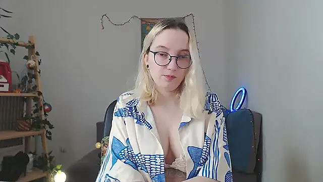 kiratarot online show from March 18, 2025, 12:03 pm