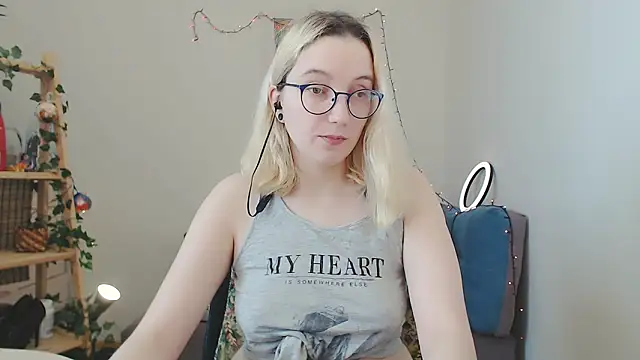 kiratarot online show from March 19, 2025, 10:55 am