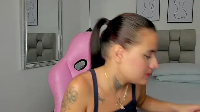 Susan-Sweet-7 online show from October 21, 2025, 7:58 pm