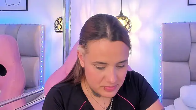 Snapshot of Susan-Sweet-7 chatting on July 30, 2026, 7:57 pm Susan-Sweet-7 online show from July 30, 2026, 7:57 pm