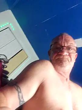 Snapshot of justjerkinaround666 chatting on February 21, 2026, 5:58 pm justjerkinaround666 online show from February 21, 2026, 5:58 pm