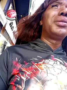 blackhotpartyts online show from October 7, 2025, 9:06 am