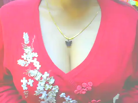 ishmita99 online show from December 19, 2024, 2:02 pm